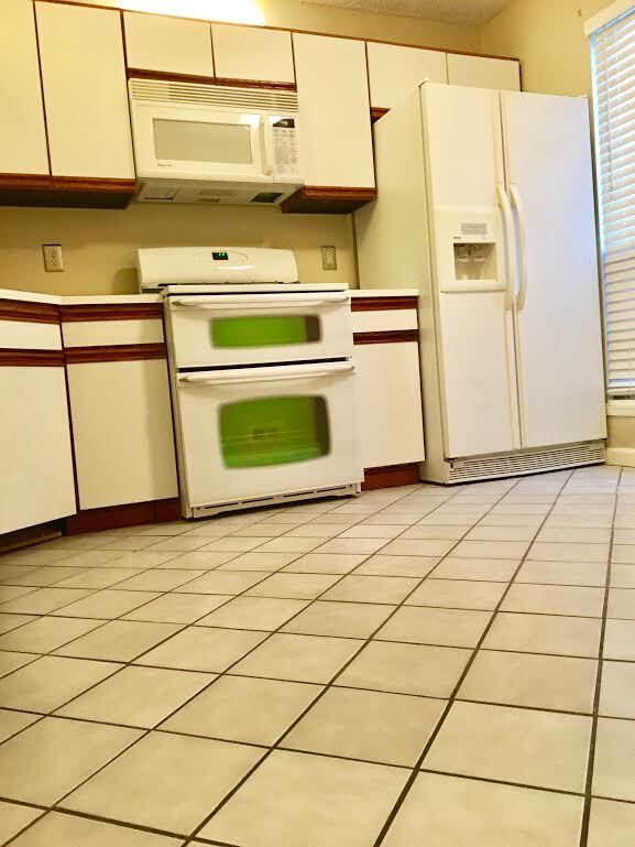 Foto del edificio - 23 Seneca Drive