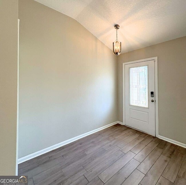 Building Photo - 312 Chinquapin Dr