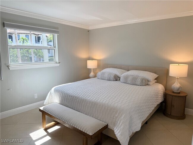 Foto del edificio - 960 7th St S