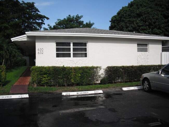 Building Photo - 630 SW 7th Avenue 1-2, Fort Lauderdale, FL 33315