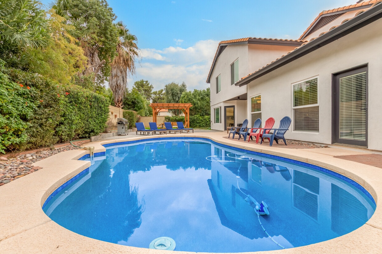 Foto principal - 10775 N 101st St