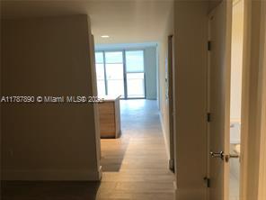 Foto del edificio - 16385 Biscayne Blvd