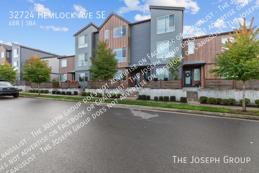 Foto principal - 32724 Hemlock Ave SE