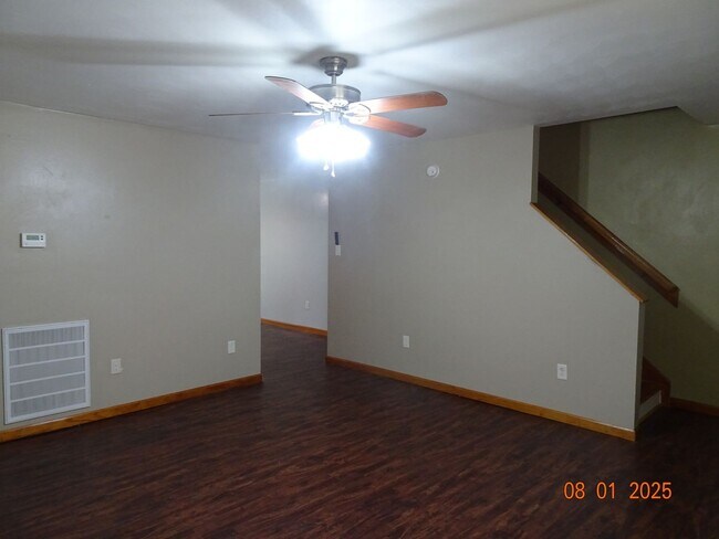 Foto del edificio - 3 Bedroom Duplex in Hampton for rent