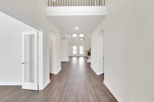 Foto del edificio - 18906 Whistling Oaks Dr