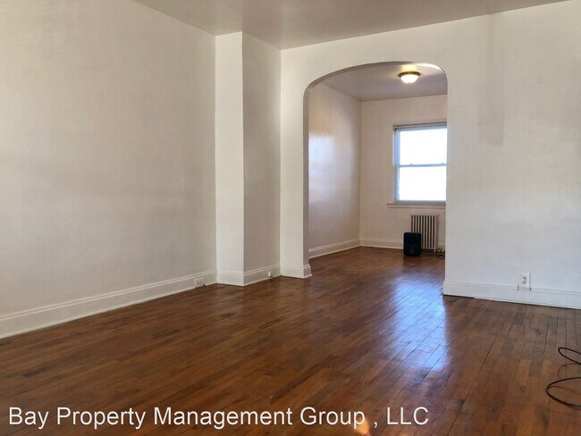 Foto del edificio - 2 br, 1 bath House - 1919 Deering Ave