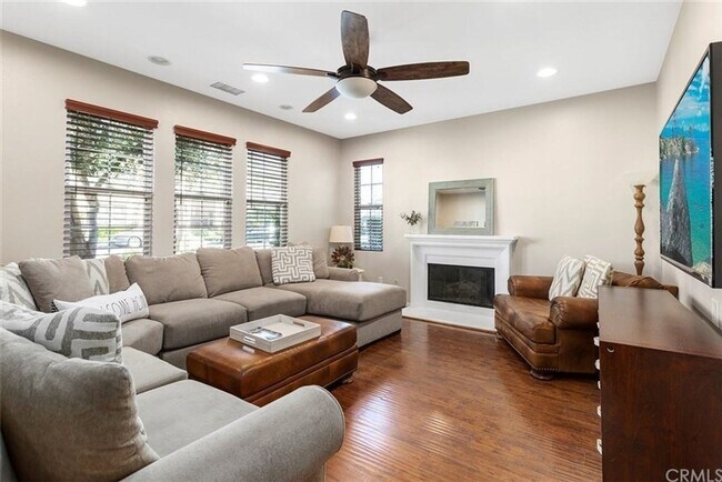 Foto del edificio - 15826 Elfin Forest Ave