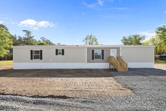 Building Photo - 323 Myers Mayo Rd