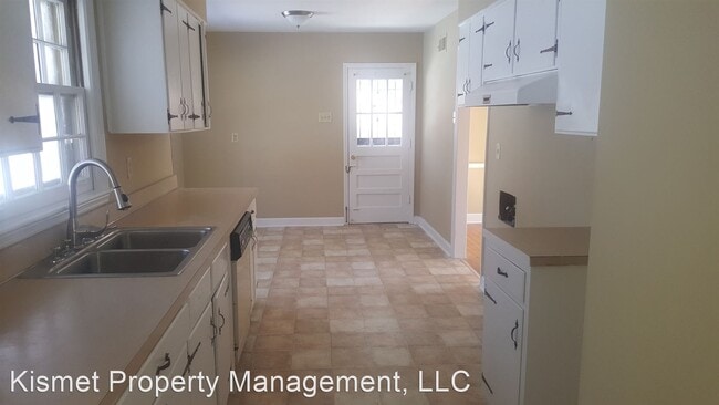 Building Photo - 3 br, 2 bath House - 3177 S. Glengarry Rd.