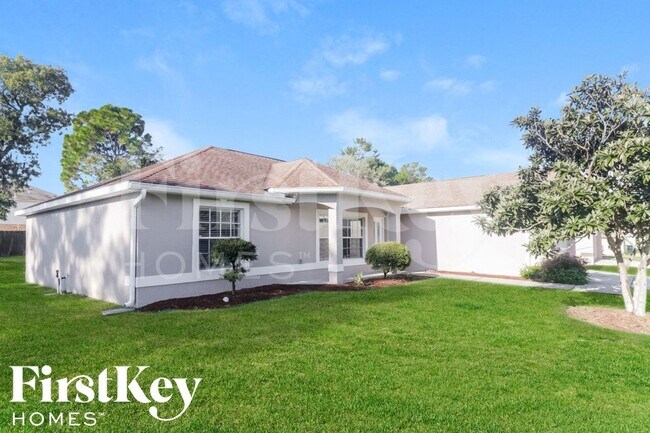 Foto del edificio - 11040 Red Coach St