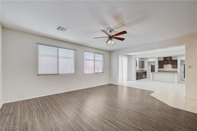 Foto del edificio - 6637 Cliff Shore Ct
