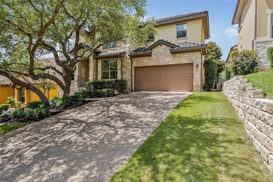 Primary Photo - 11609 Woodland Hills Trail
