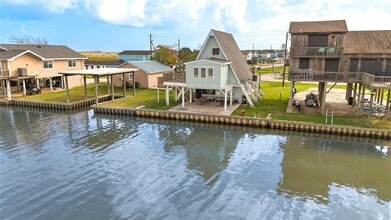 Building Photo - 239 Redfish Dr