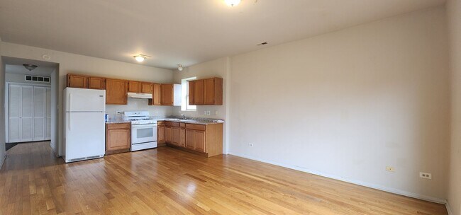 Foto del edificio - 2902 W Fillmore St