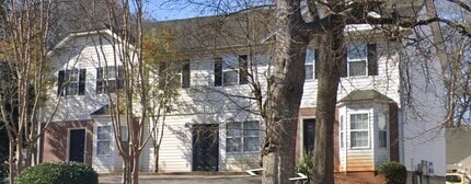 Building Photo - 225 E Wilson St