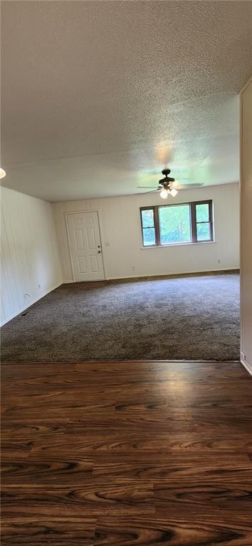 Building Photo - 108 N Layne St