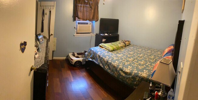 Bedroom 2 - 63-08 Grand Central Pky