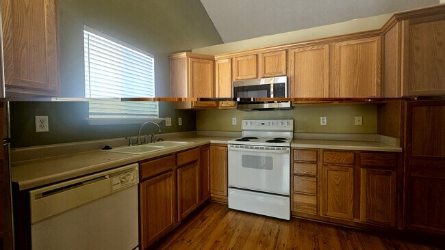 Foto del edificio - 3175 W Davencourt Loop