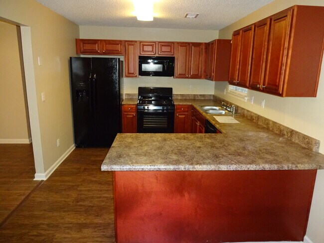 Foto del edificio - 1847 Rocky Water Ct