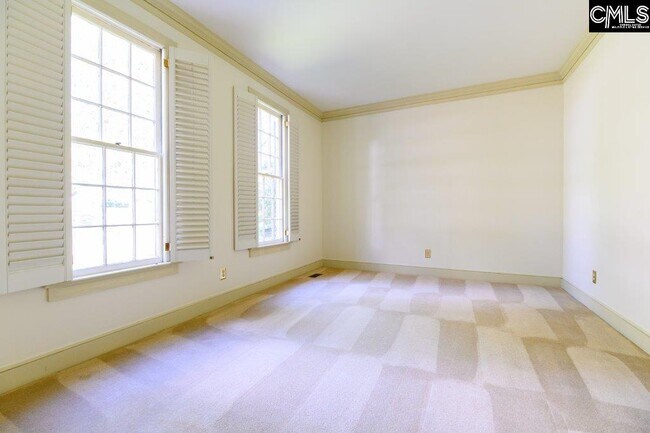 Foto del edificio - 611 Timberleaf Ct