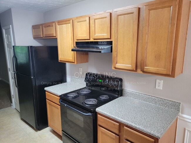 Foto del edificio - Beautiful 3 Bedroom Townhouse in Decatur!