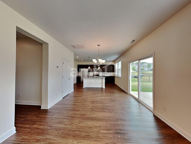 Foto del edificio - 156 Havenbrook Dr