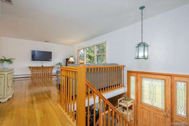 Foto del edificio - 8 Durant Rd