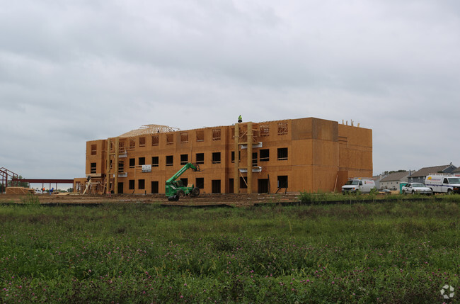 Building Photo - The Parkway Senior Living