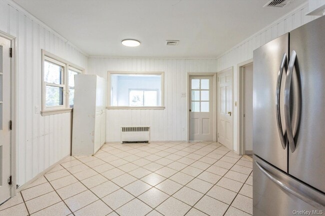 Building Photo - 1 Sutton Pl