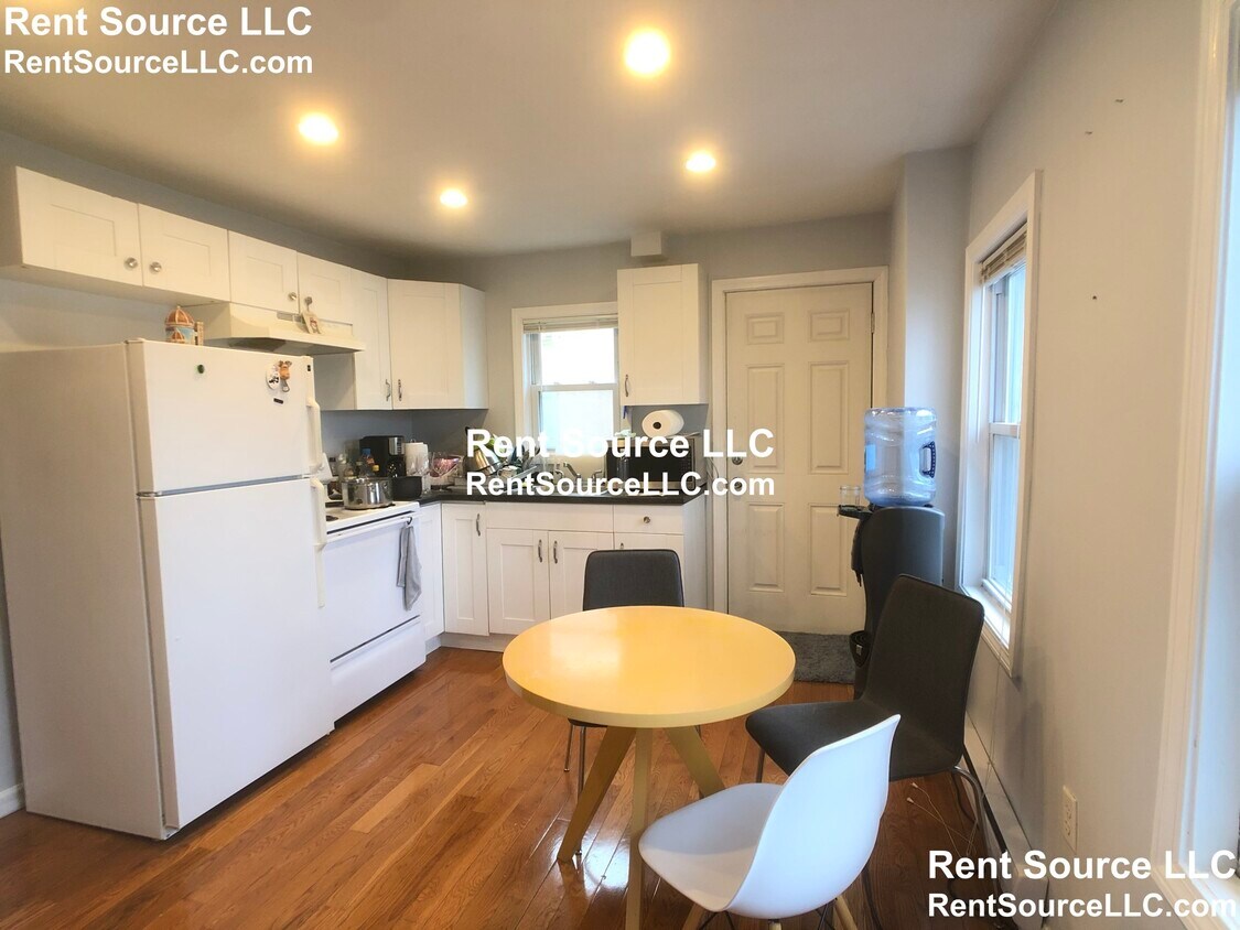 Foto principal - 5 8th St