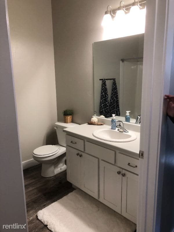 Building Photo - 3 br, 2 bath Condo - 336 W 435 N