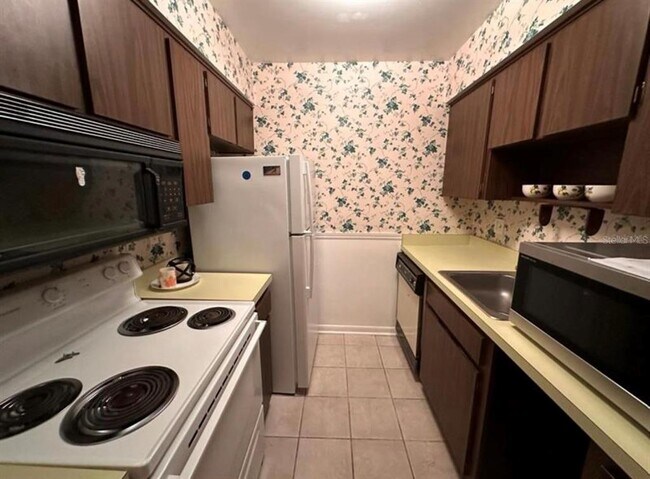 Foto del edificio - 5954 Peregrine Ave