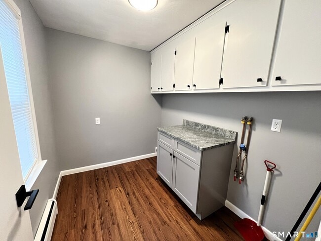 Foto del edificio - 41 Kim Dr