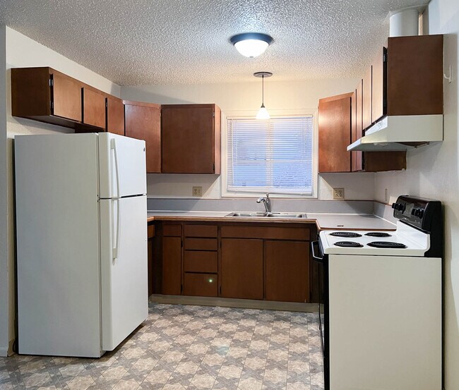 Foto del edificio - 6342 E 16th Ave