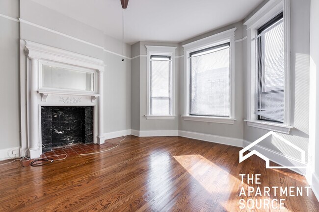 Foto del edificio - 3521 N Wilton Ave