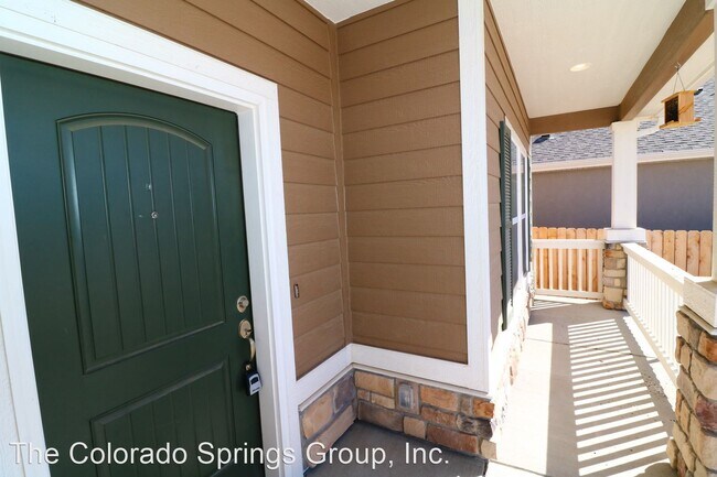 Building Photo - 4 br, 2.5 bath House - 8270 Lodge Grass Way