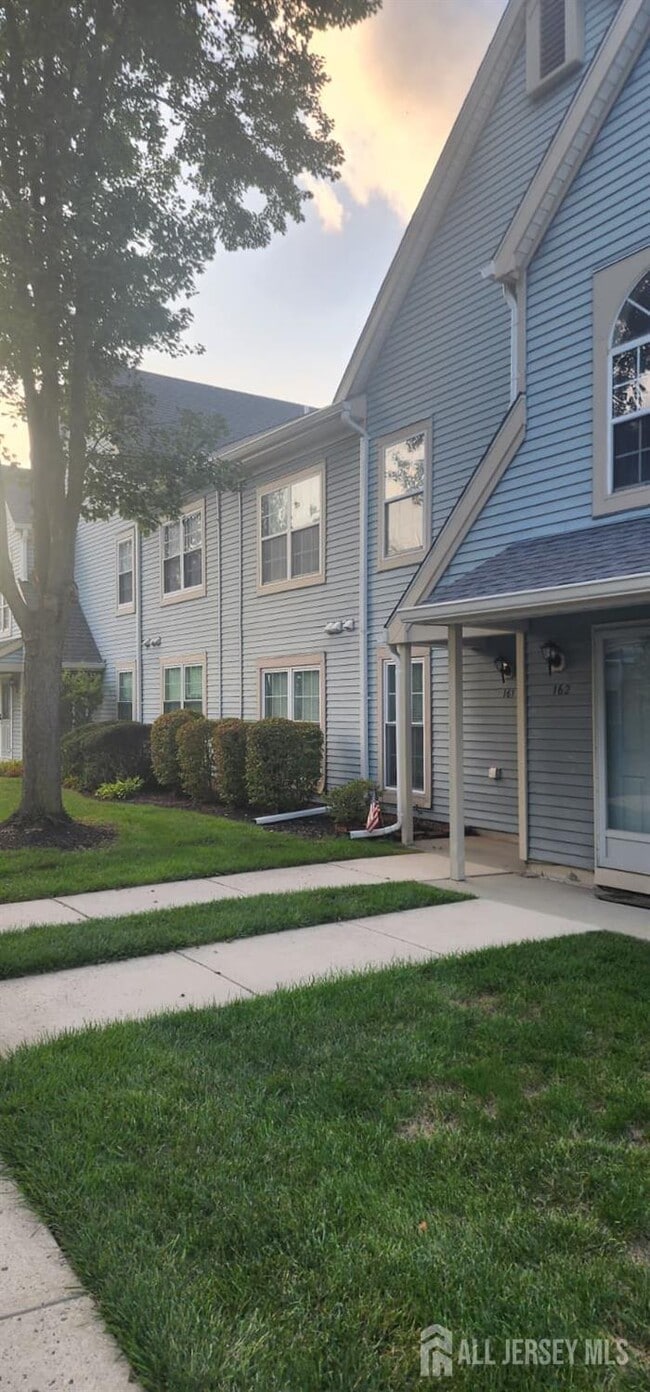 Building Photo - 161 Andover Pl