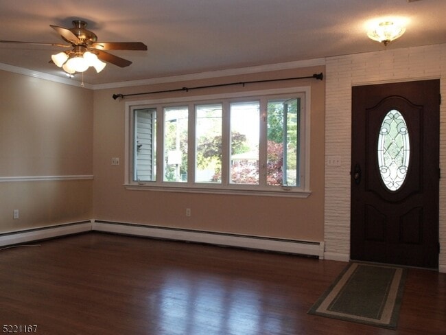 Building Photo - 26 Hearle St