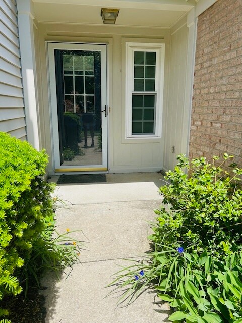 Foto del edificio - 482 Madeira Ct