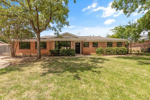 Foto principal - 600 Circleview Dr N