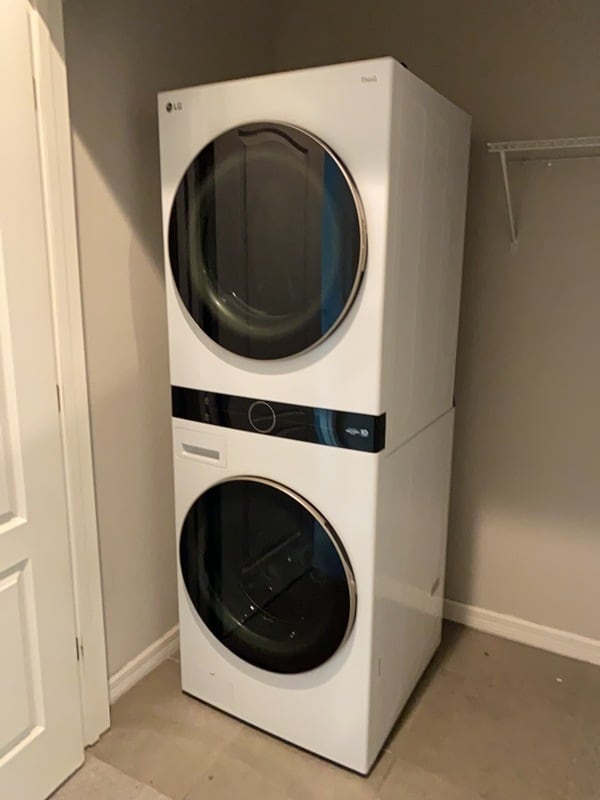 Building Photo - 56 Boardwalk Ave