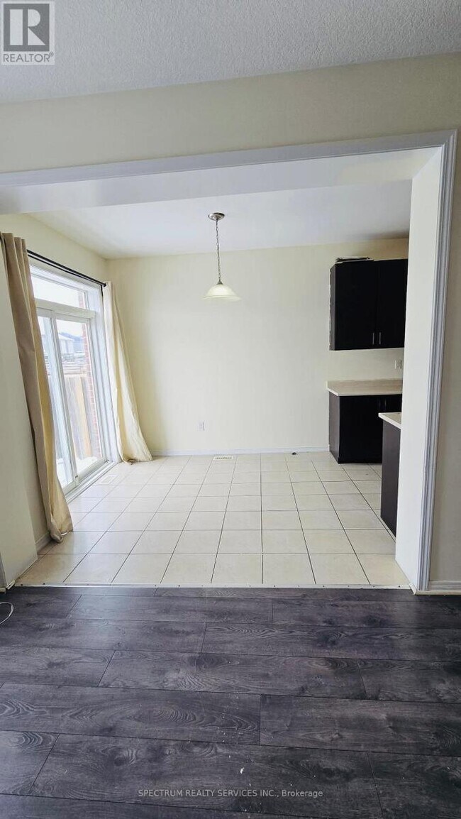 Building Photo - 96 Warner Ln