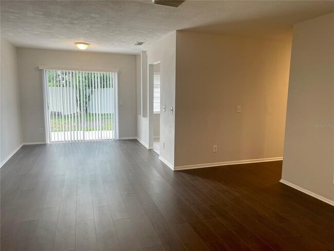 Building Photo - 4925 Cypress Trace Dr