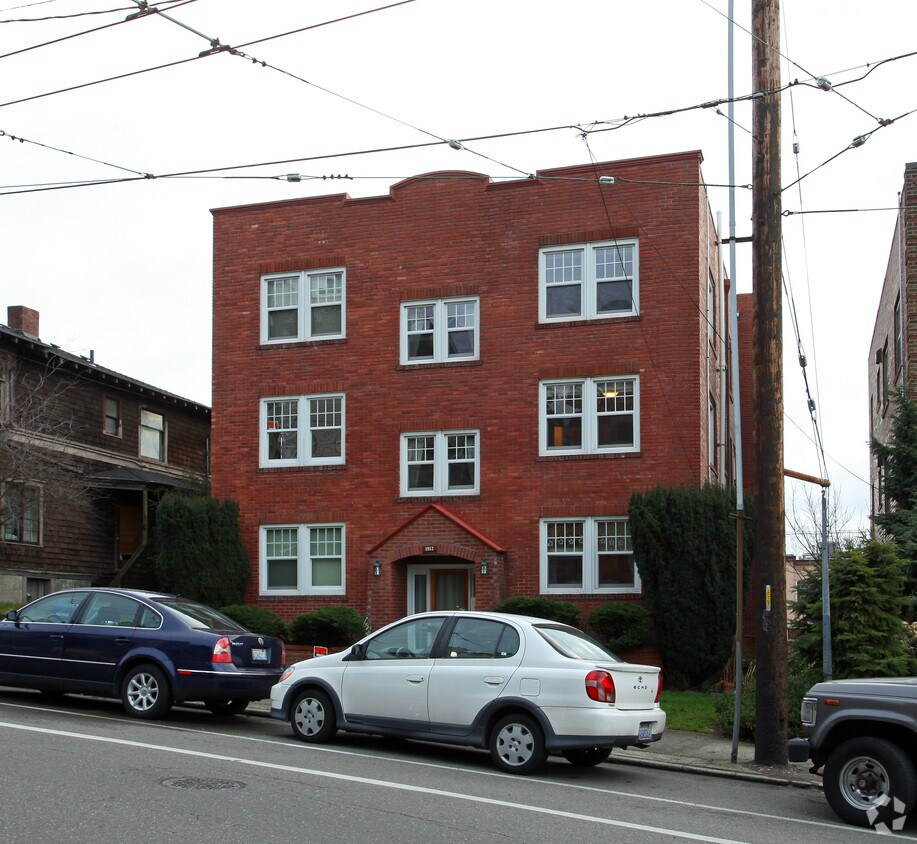 Building Photo - Sargent Apartments