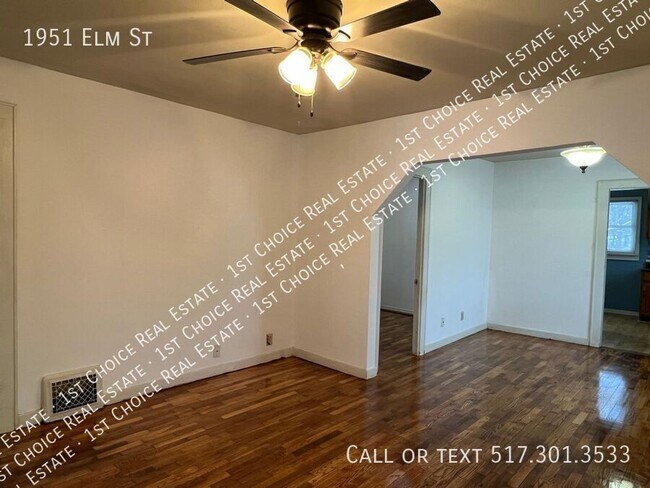 Foto del edificio - 1951 Elm St