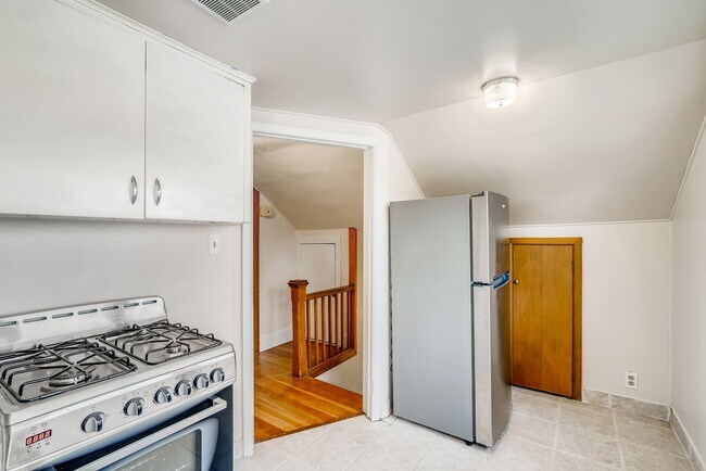 Foto del edificio - 10705 NE Skidmore St