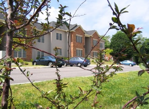 Hillside Apartments - The Hillside