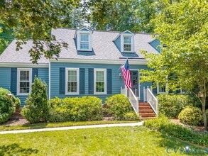 Building Photo - 9611 Woodstream Dr