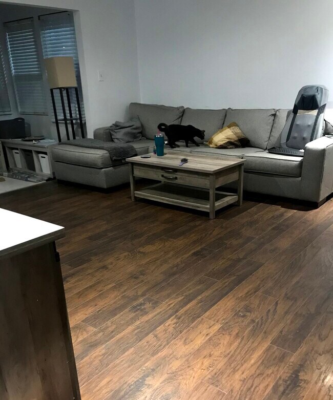 5145 Roswell Rd Unit 6, Atlanta, GA 30342 Condo for Rent in Atlanta