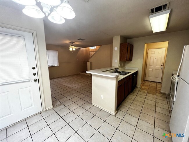Building Photo - 849 Sagewood Trail